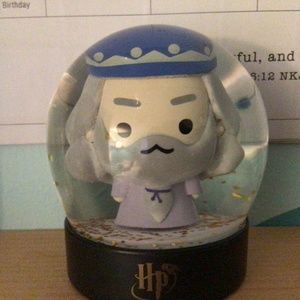 Harry Potter snow globe